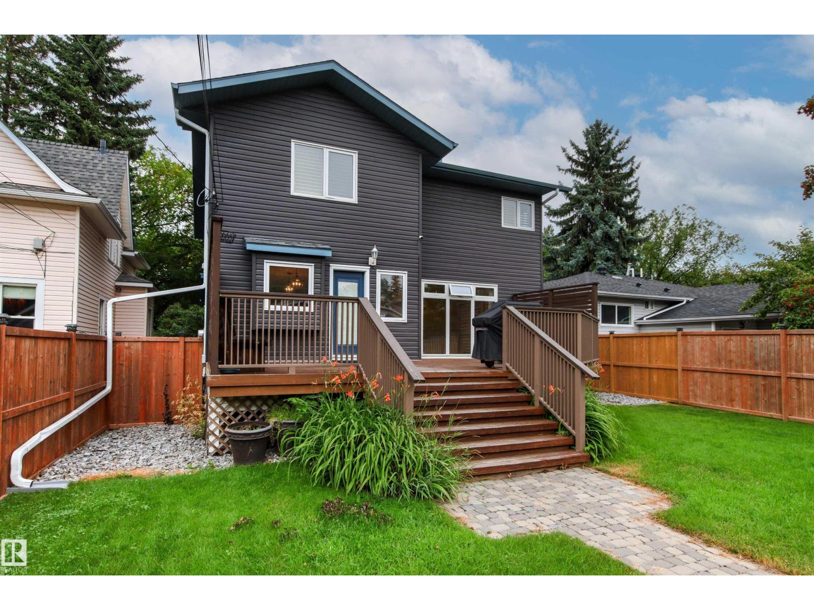 10626 125 ST NW - 65