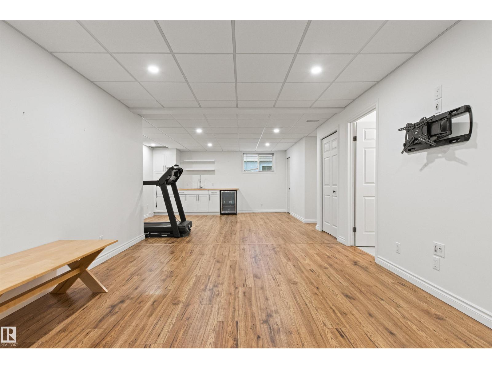 10626 125 ST NW - Image 59