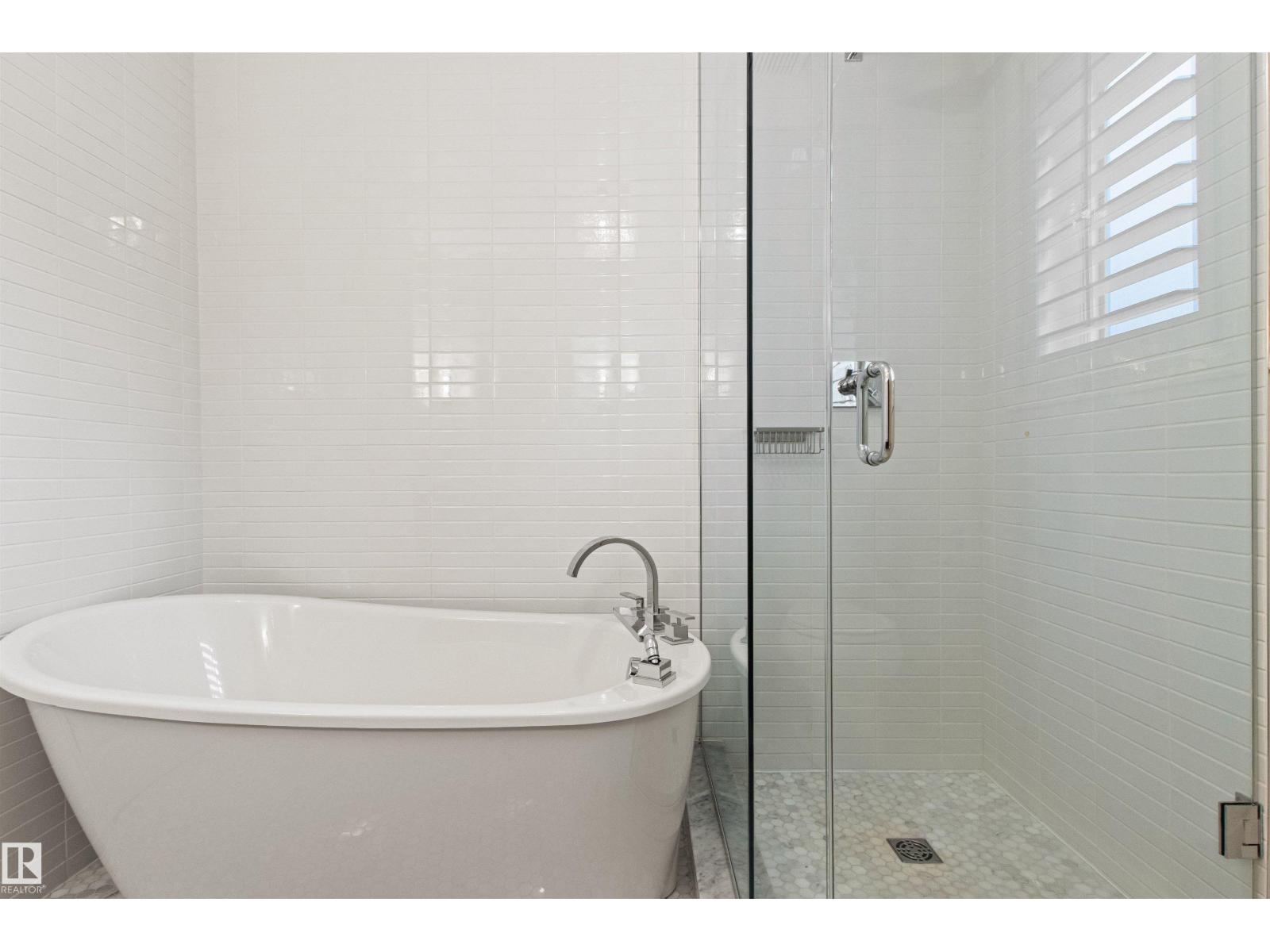 10626 125 ST NW - Image 53