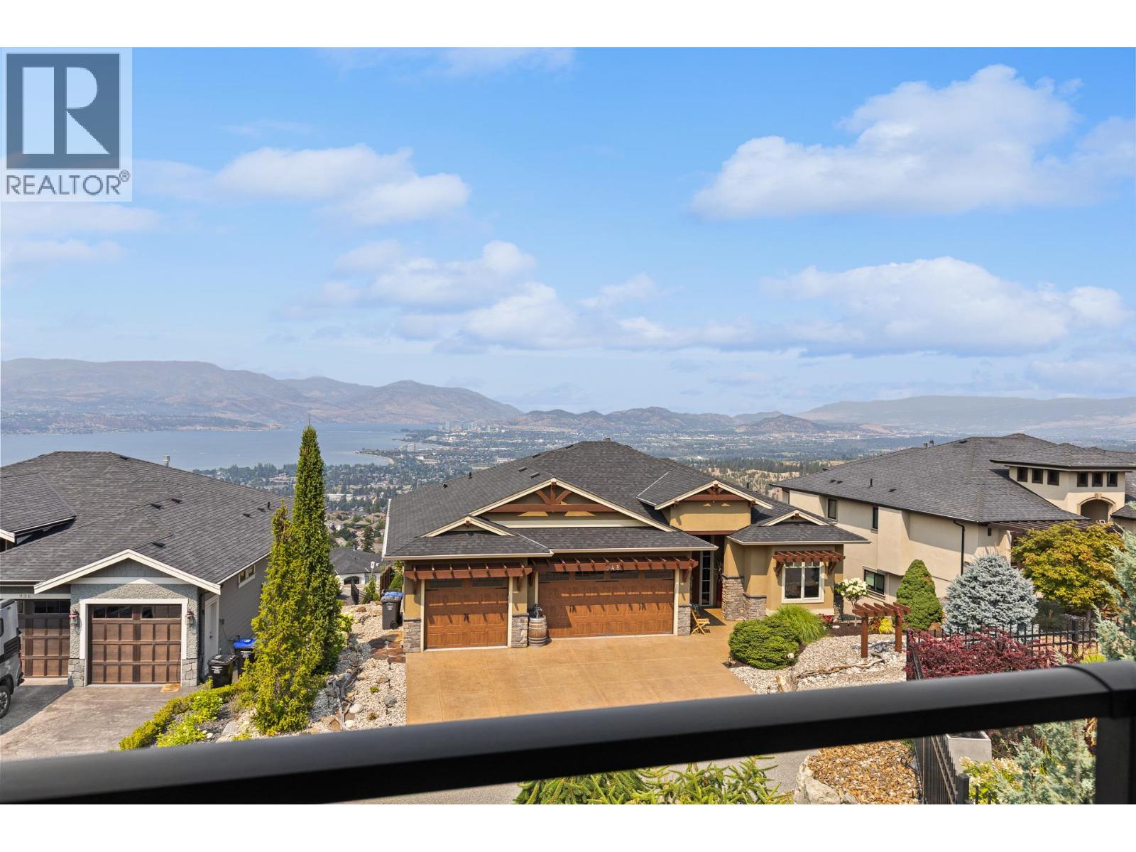 942 Hewetson Avenue - 62