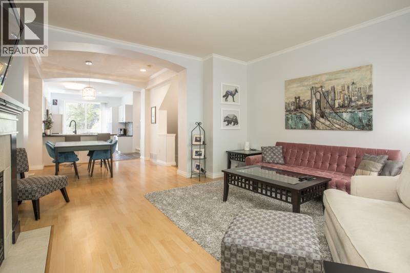 19 8415 CUMBERLAND PLACE, Burnaby