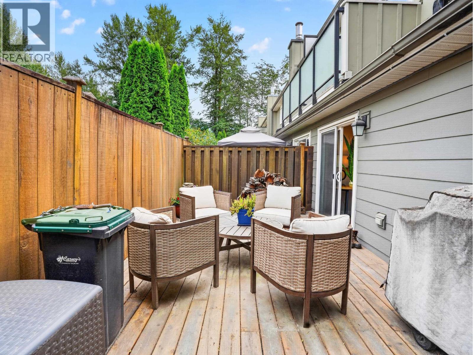 12 39752 GOVERNMENT ROAD, Squamish