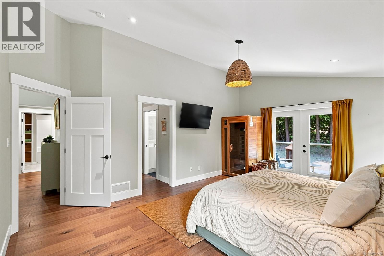 2551 Schirra Dr - 7