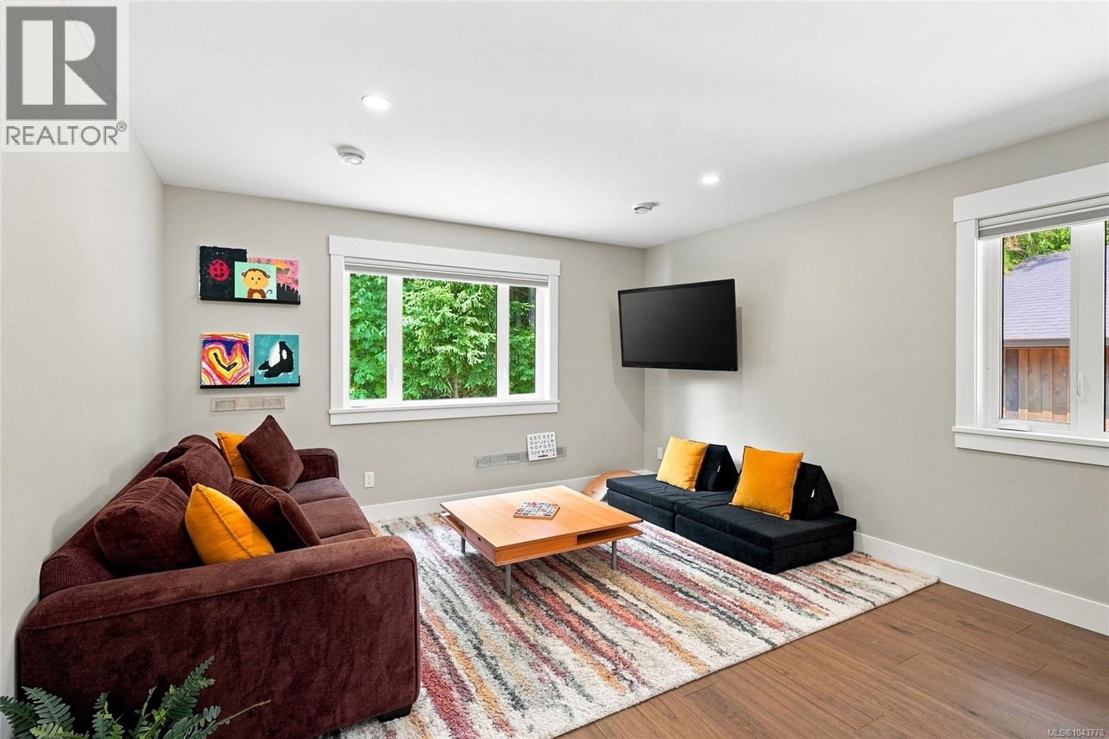 2551 Schirra Dr - 36