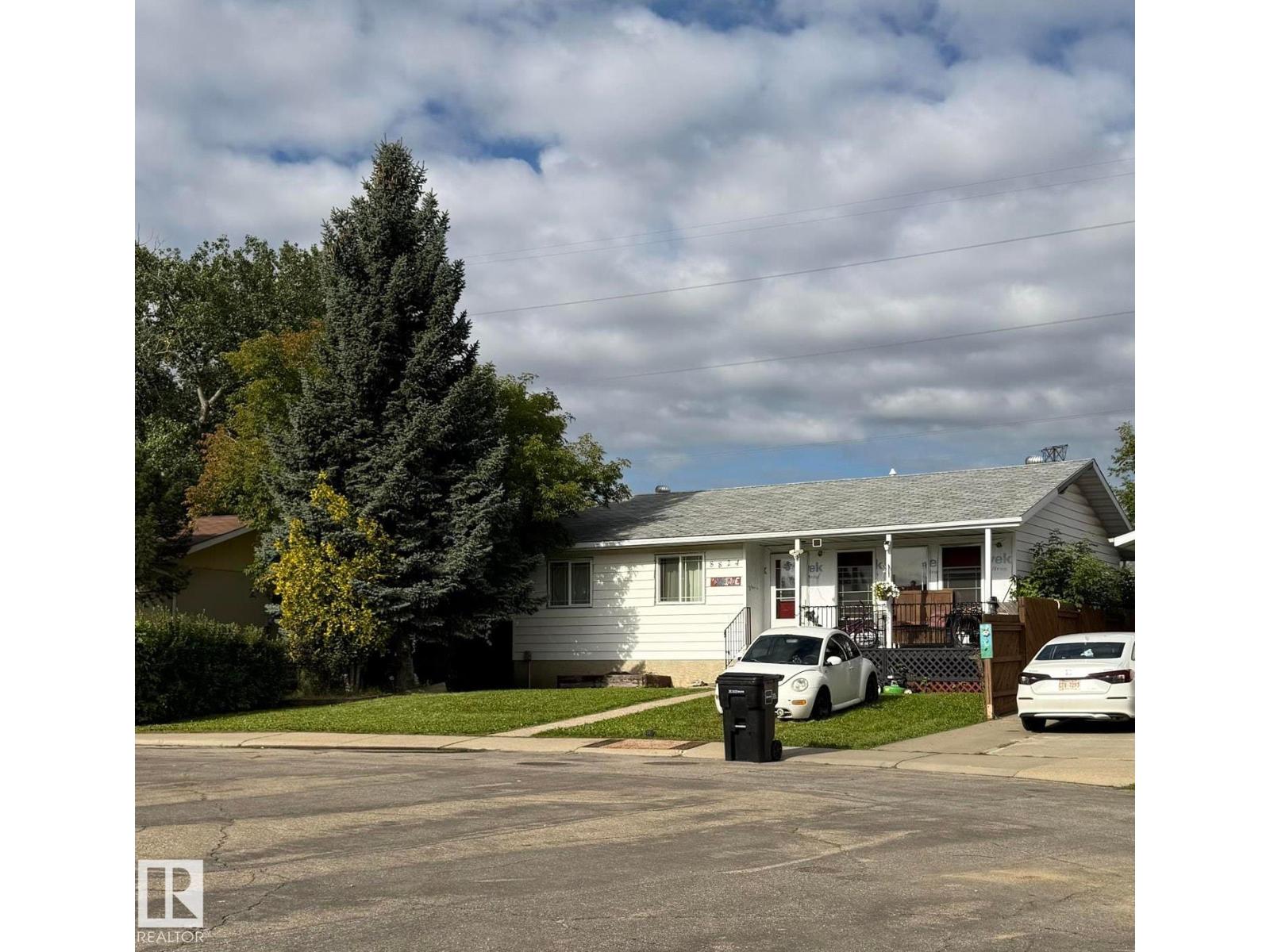 8824 30 AV NW - 1