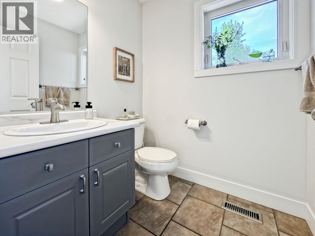 LOT 2 592056 Range Road 121 - 18