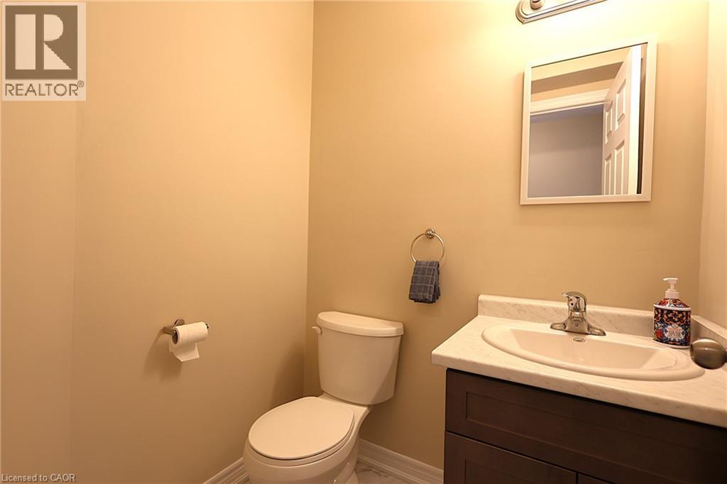 #25 60 CANTERBURY Drive - Image 8