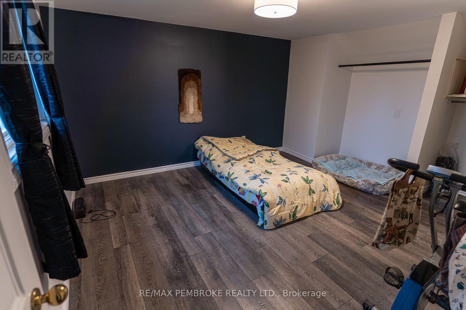 496 WILBERT STREET - 24