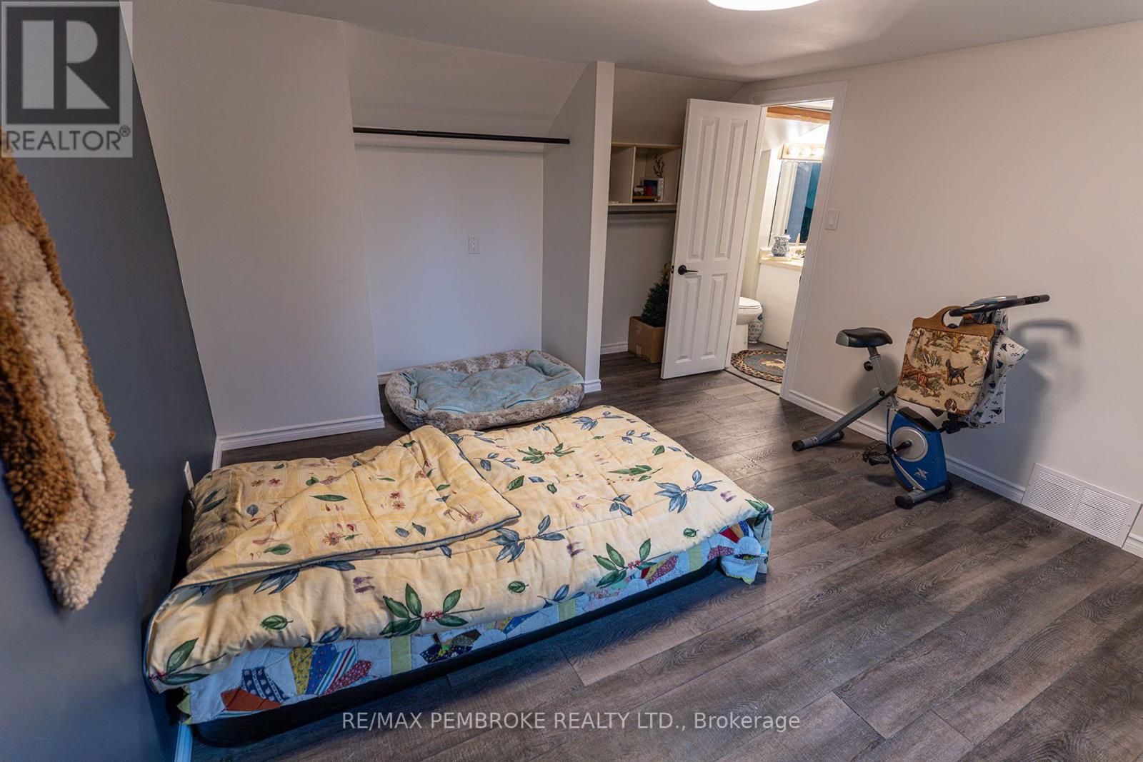 4 Bed, 2 Bath House for Sale in Pembroke – 496 WILBERT STREET, Pembroke – MLS# X13685436 - Image 25