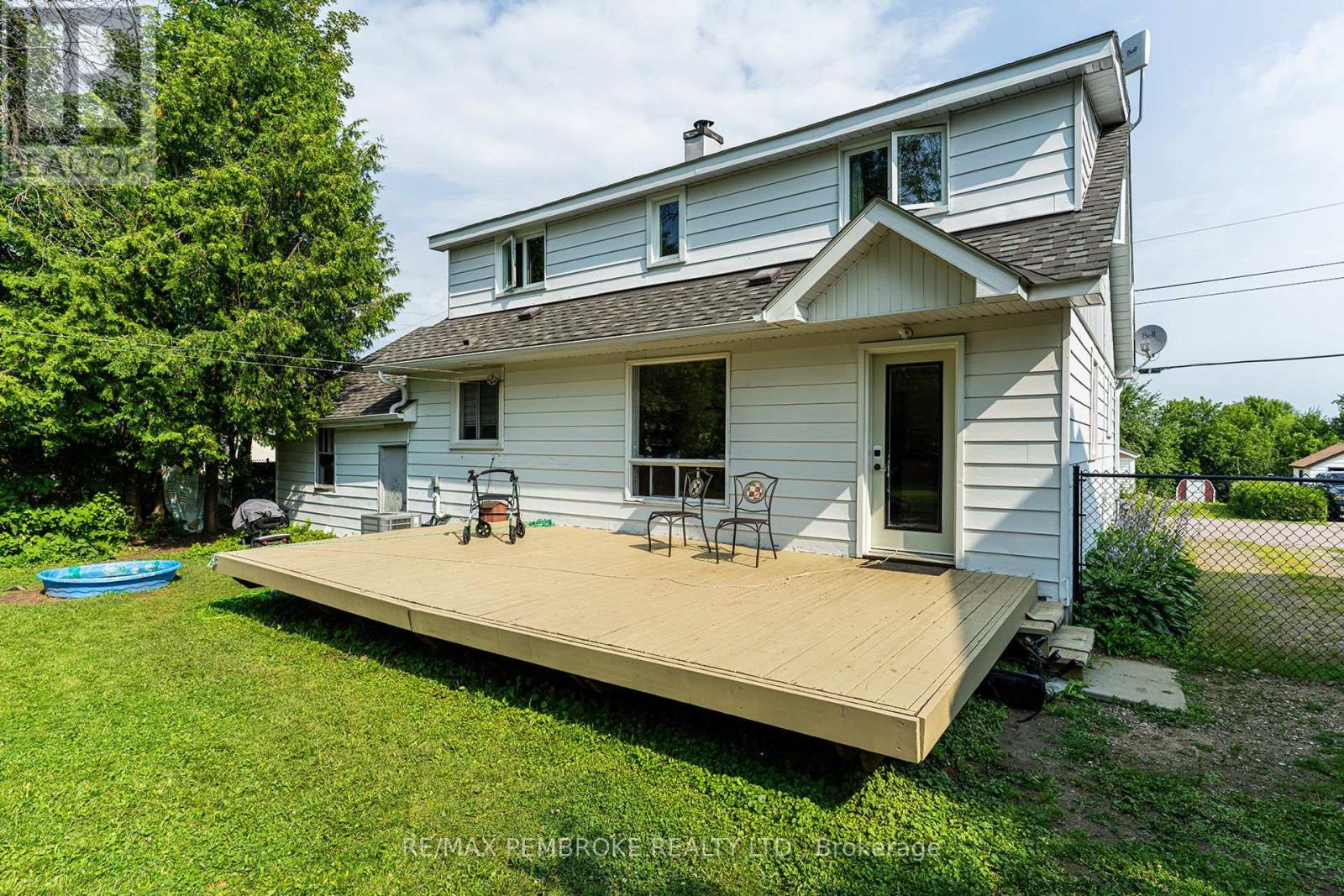 4 Bed, 2 Bath House for Sale in Pembroke – 496 WILBERT STREET, Pembroke – MLS# X13685436 - Image 37