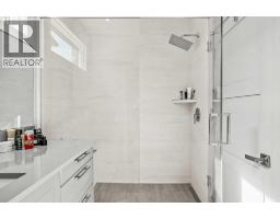 501h, 3000 Stewart Creek Drive, Canmore, AB T1W0G5 Photo 34