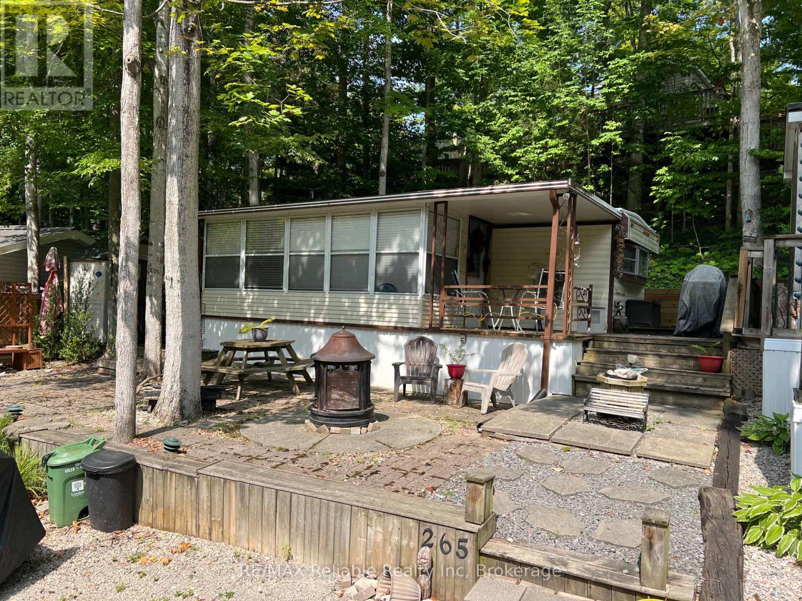 #265 76735 WILDWOOD LINE - Image 3