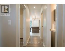 Main House - 6 Bellvare Crescent, Toronto, ON M1R2M9 Photo 18