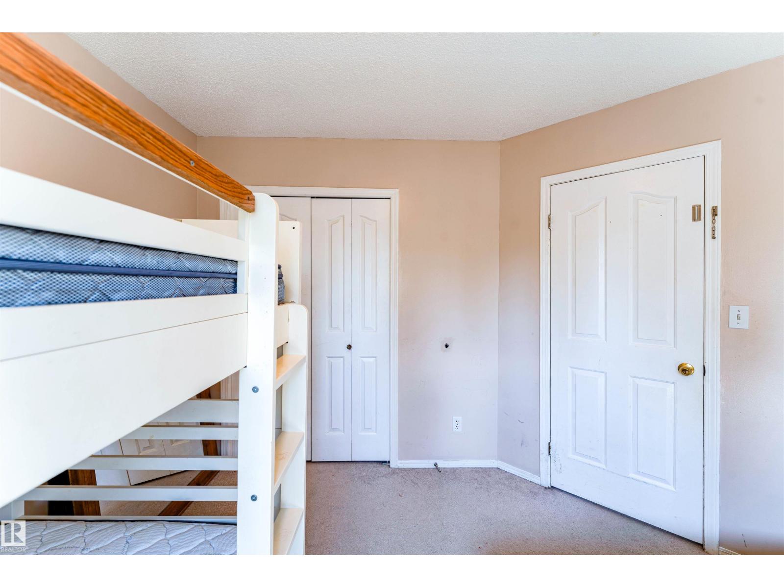 4609 38A AV NW - Image 38