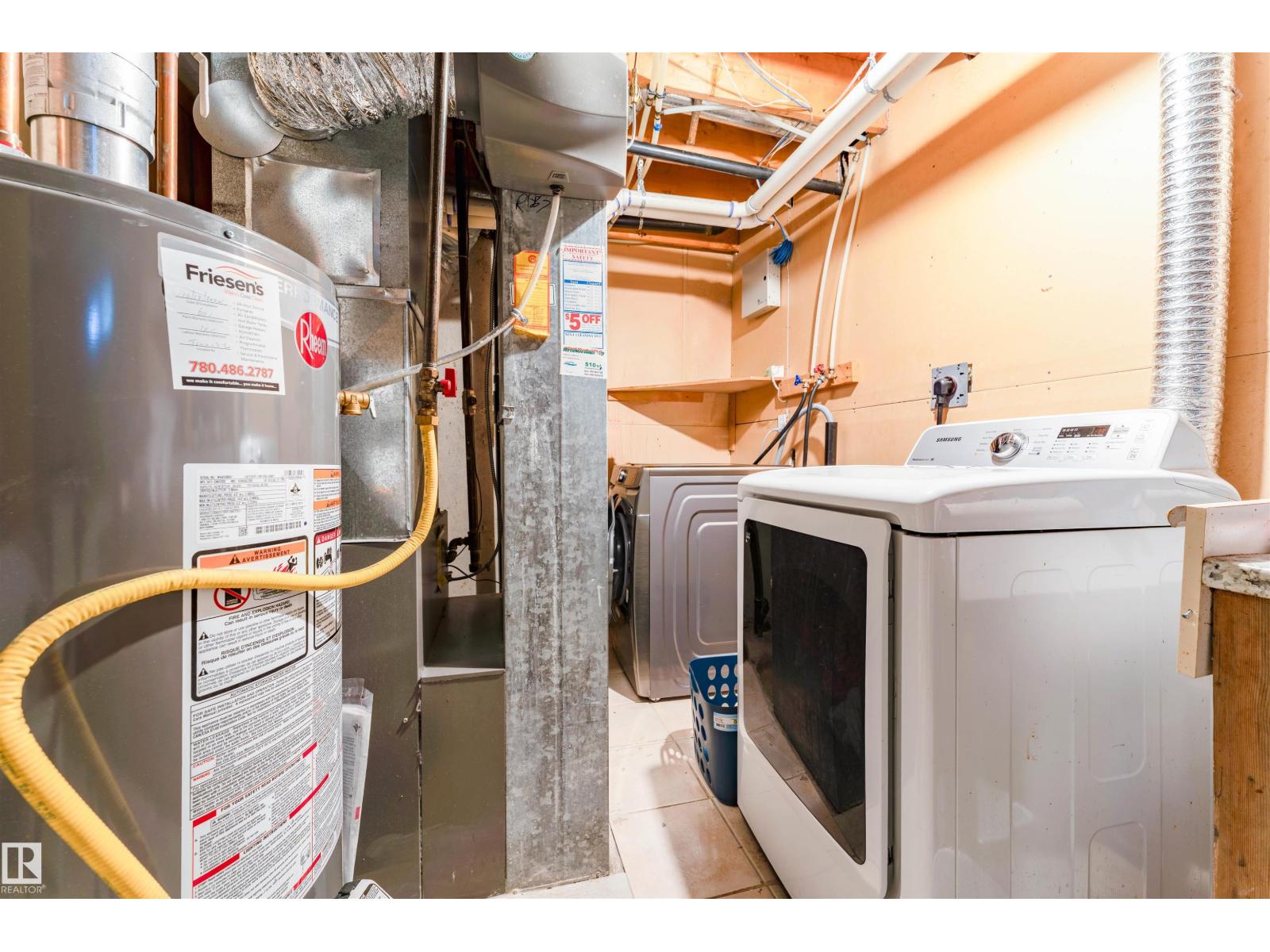 4609 38A AV NW - Image 44