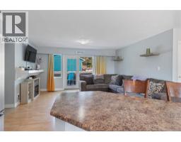 Kitchen - 3400 Departure Bay Rd, Nanaimo, BC V9T1B8 Photo 6