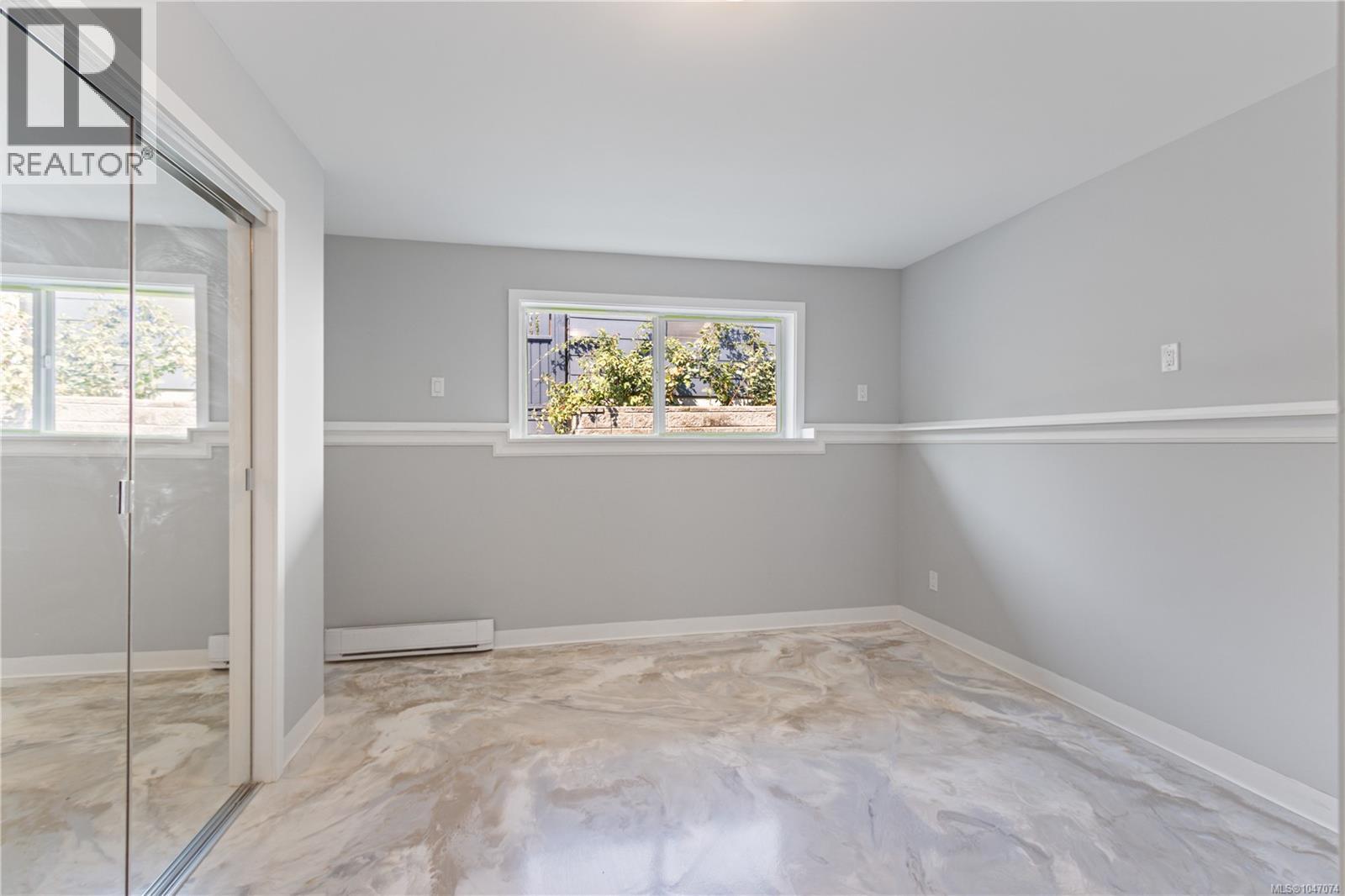 3400 Departure Bay Rd - Image 35