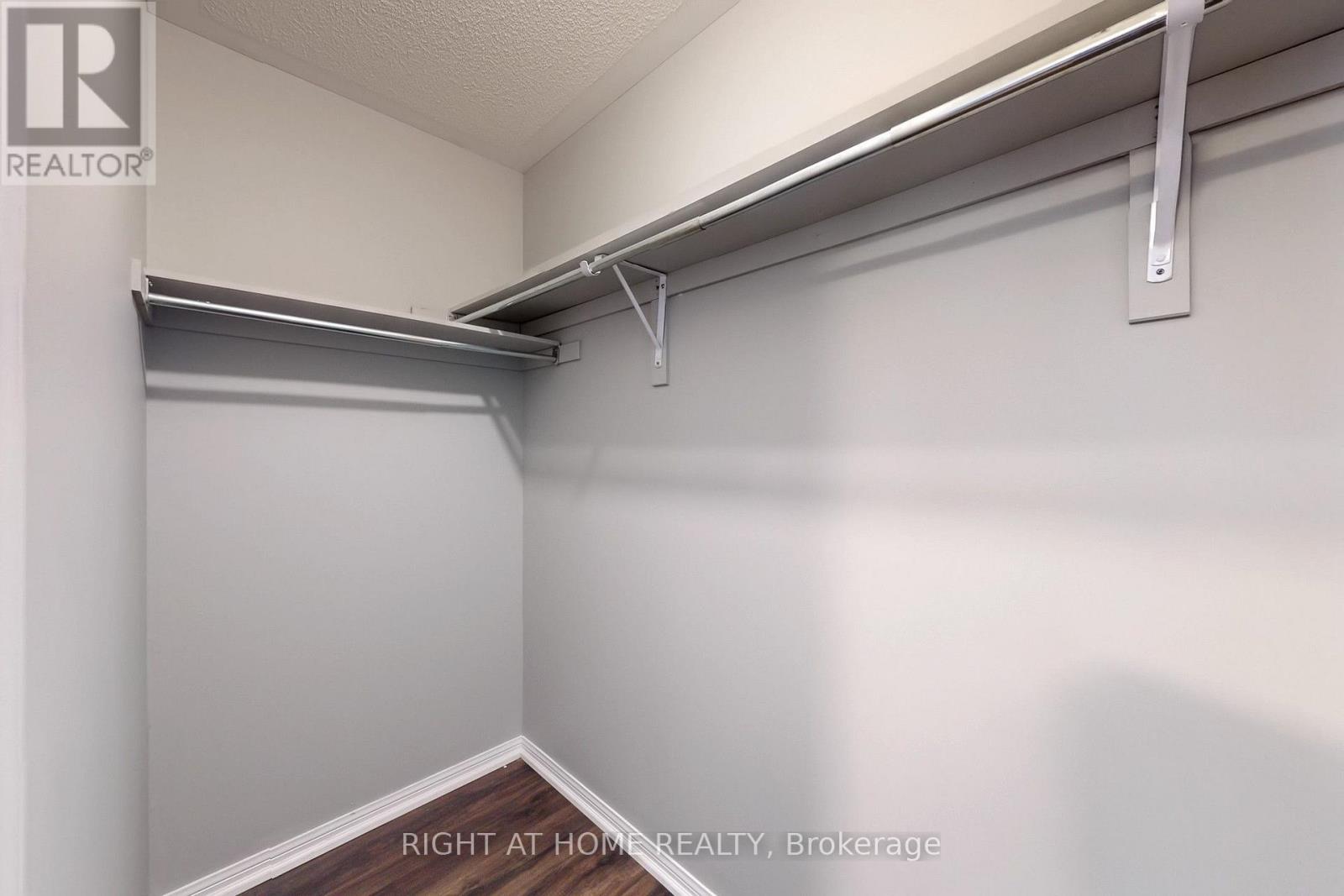 21 DUNLOP COURT - Image 28