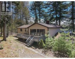 Primary Bedroom - 1245 Mortimers Point Road, Muskoka Lakes, ON P0B1J0 Photo 6