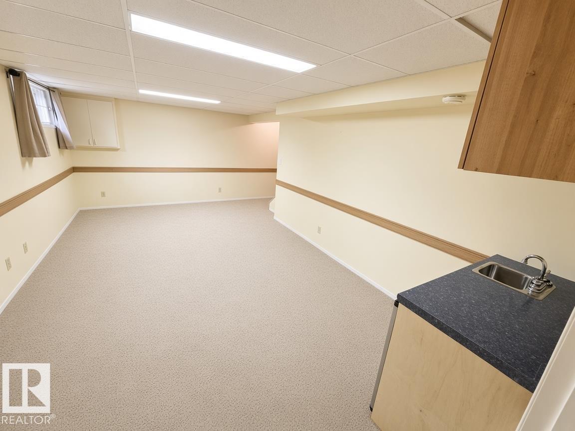 1552 54 ST NW - 12
