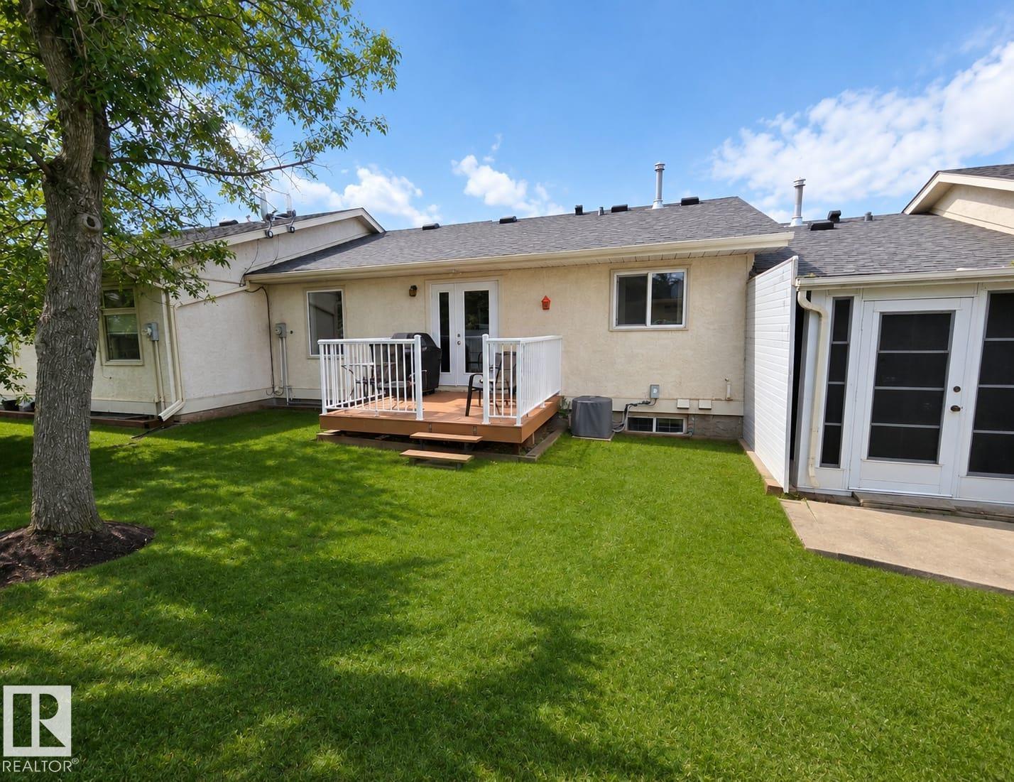 1552 54 ST NW - 22