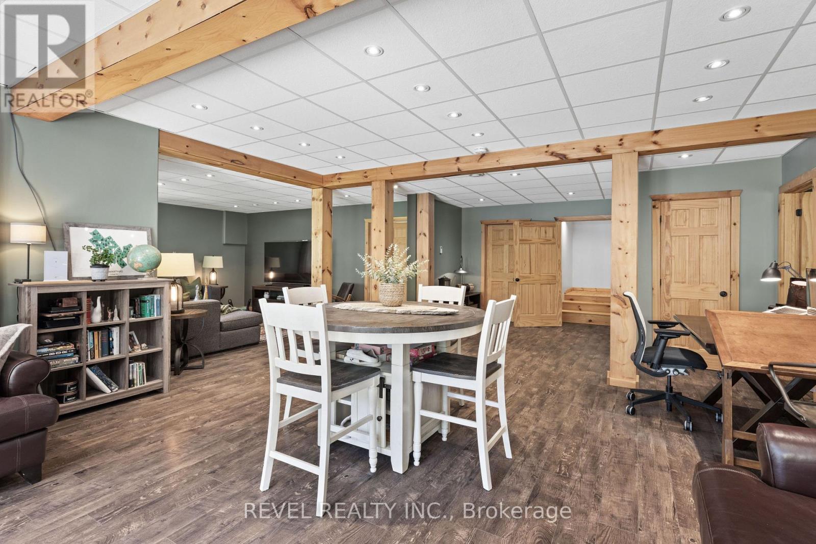 785 OLD MILL ROAD - Image 29