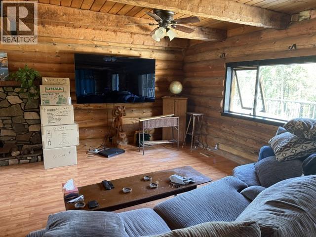 1453 FLETT ROAD - 6