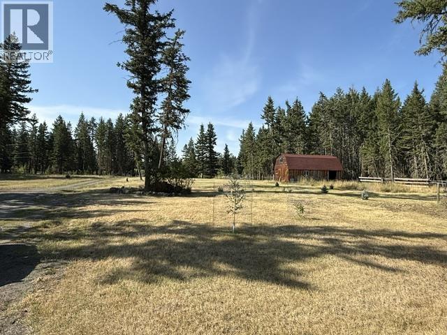 1453 FLETT ROAD - 36