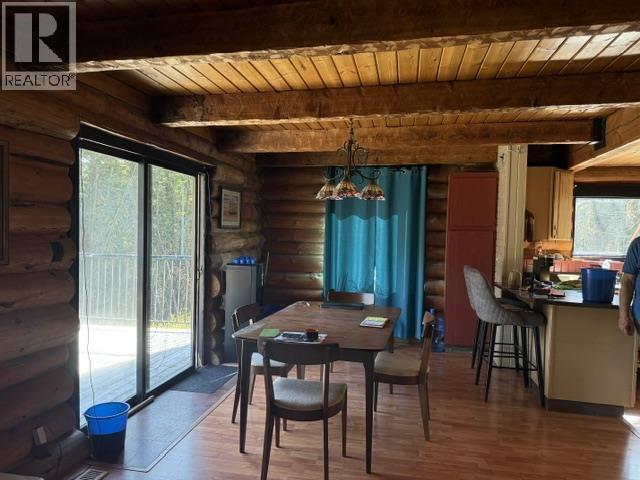1453 FLETT ROAD - 22