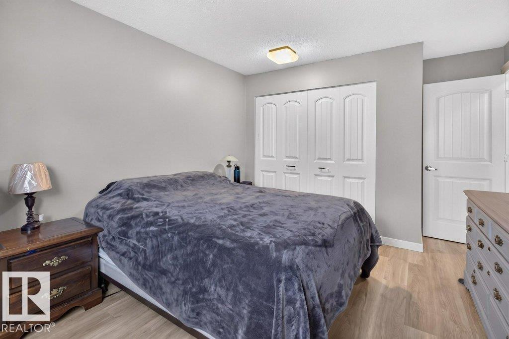 4624 36 AV NW - 15