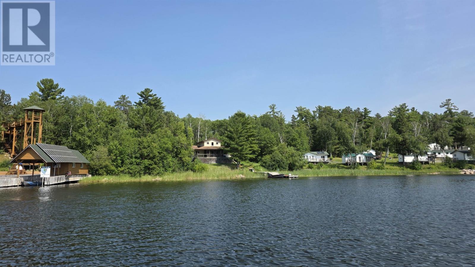 2 Moore Bay - Image 41