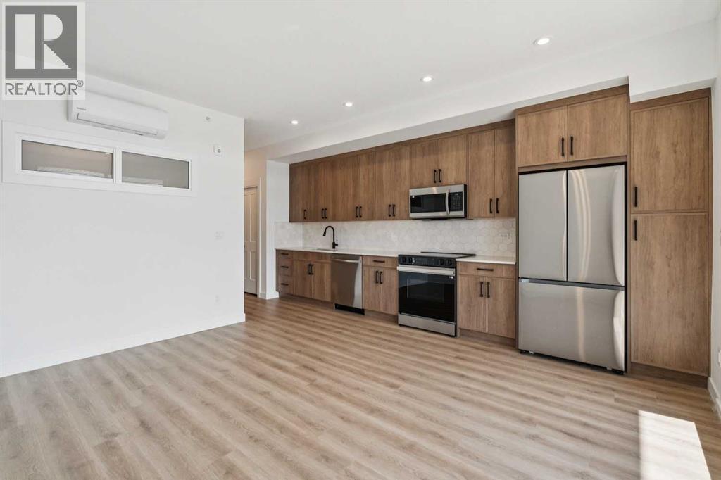 #3402 3700 Seton Avenue SE - 4