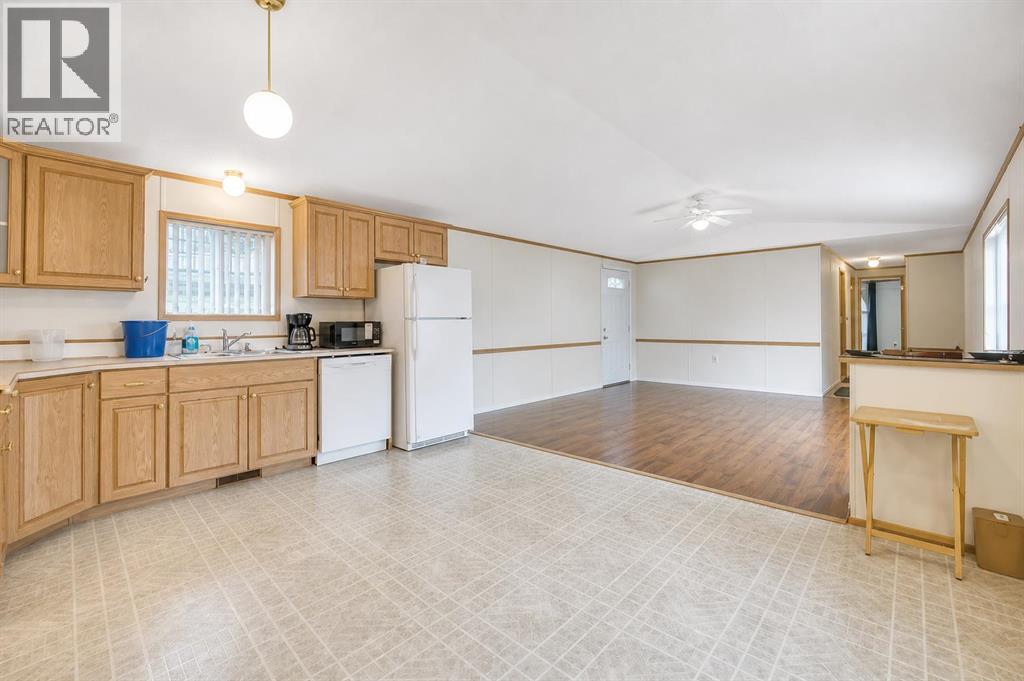 863 Brentwood Crescent - Image 6