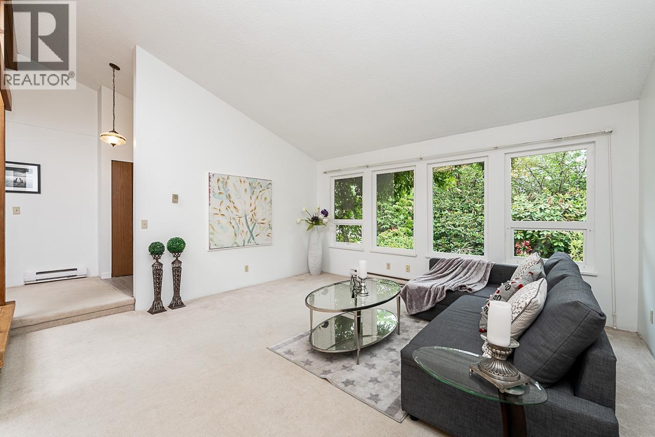 1205 CYPRESS PLACE — photo 5