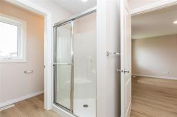 304 Oak Lawn Road, Winnipeg, MB R3Y0H7 Photo 13