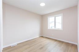 304 Oak Lawn Road, Winnipeg, MB R3Y0H7 Photo 15