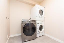 304 Oak Lawn Road, Winnipeg, MB R3Y0H7 Photo 17