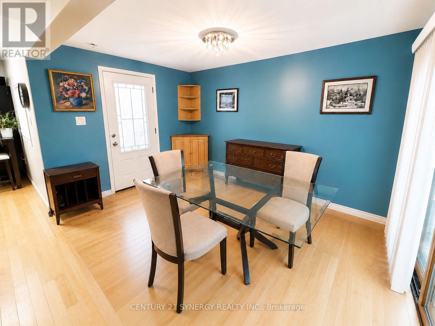 9 ECHO DRIVE - Image 5