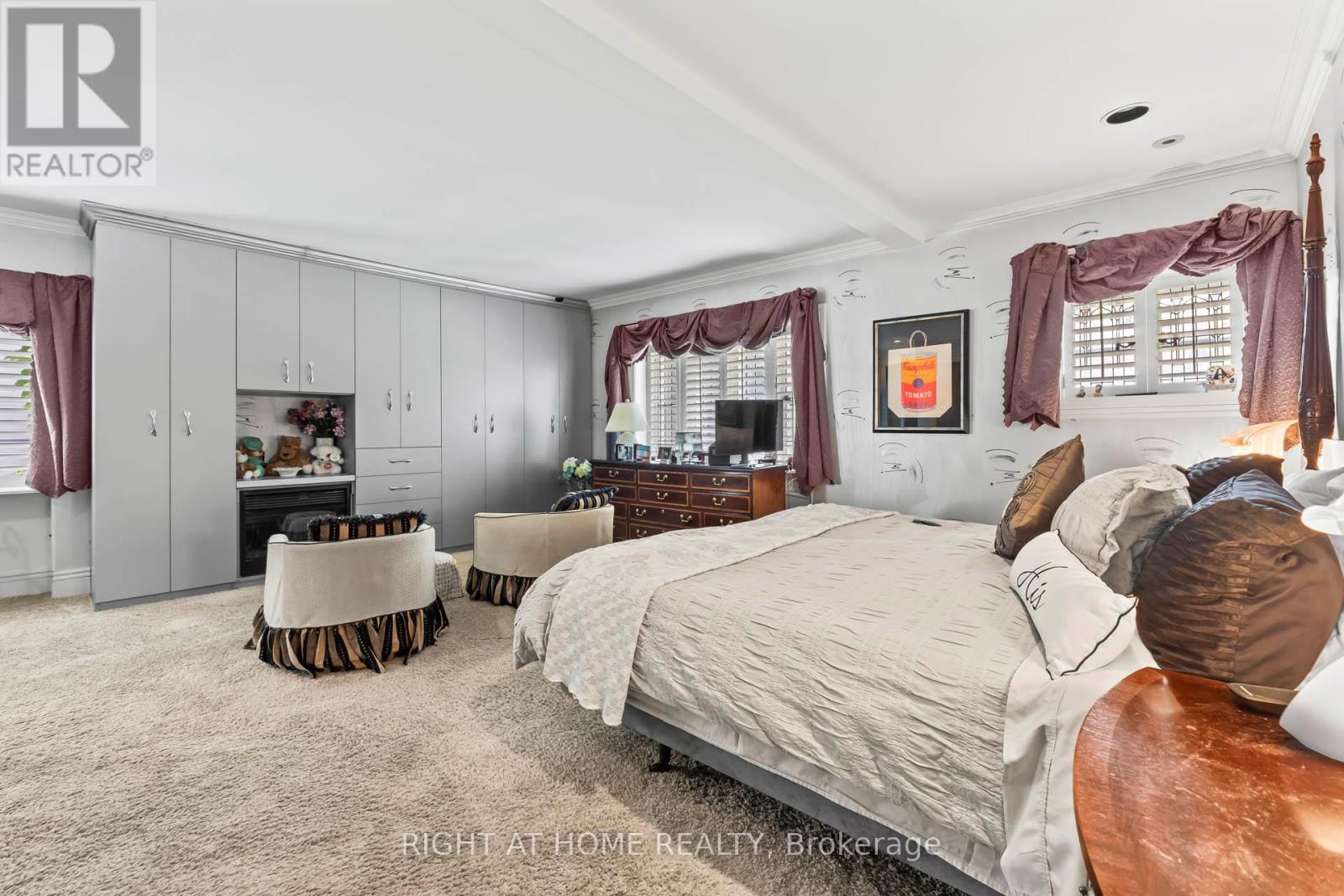 287 RUSSELL HILL ROAD - Image 27