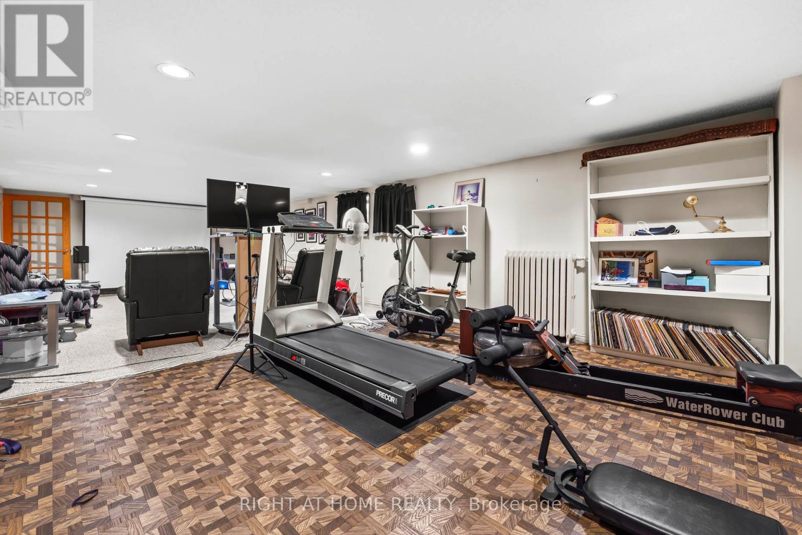 287 RUSSELL HILL ROAD - Image 44