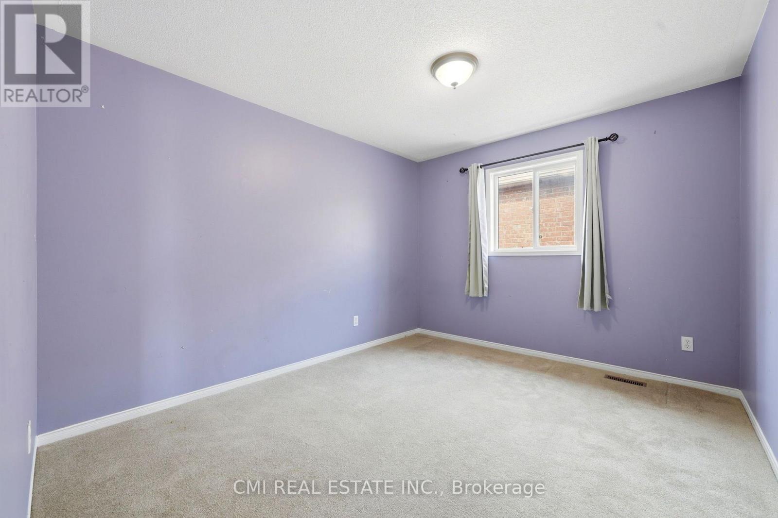 366 MARSHALL CRESCENT - 20
