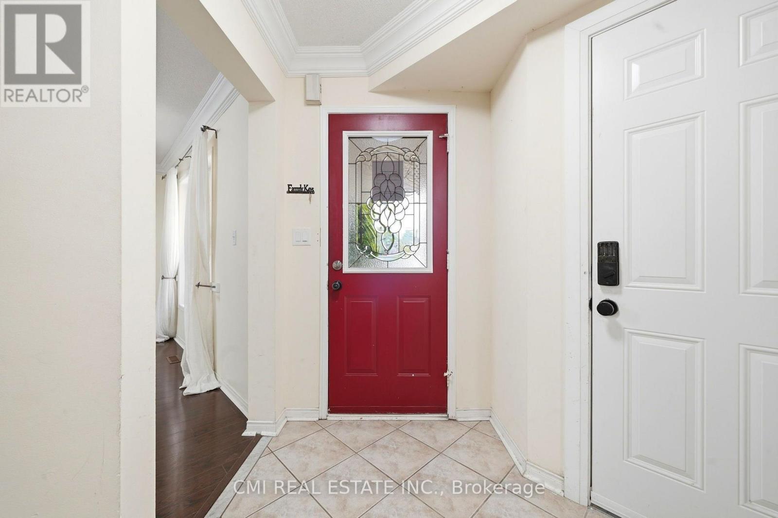 366 MARSHALL CRESCENT - 7