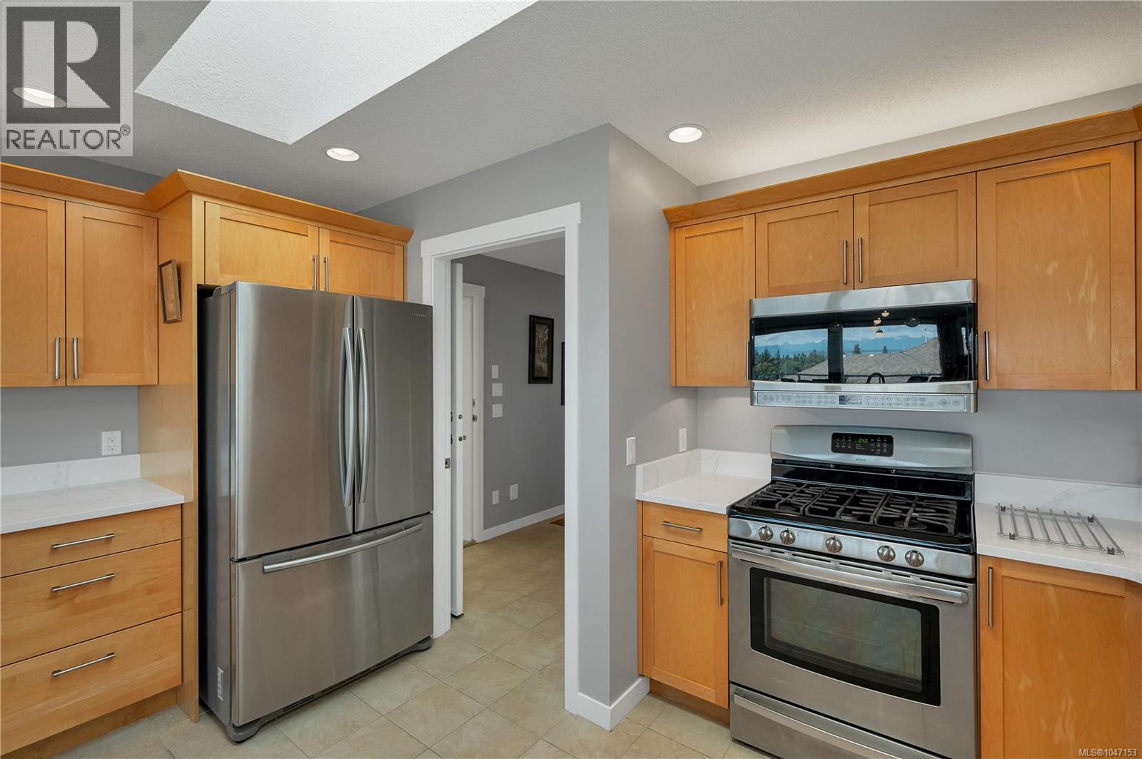 2962 Pacific View Terr - 17