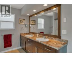 2962 Pacific View Terr, Campbell River, BC V9H1V4 Photo 24