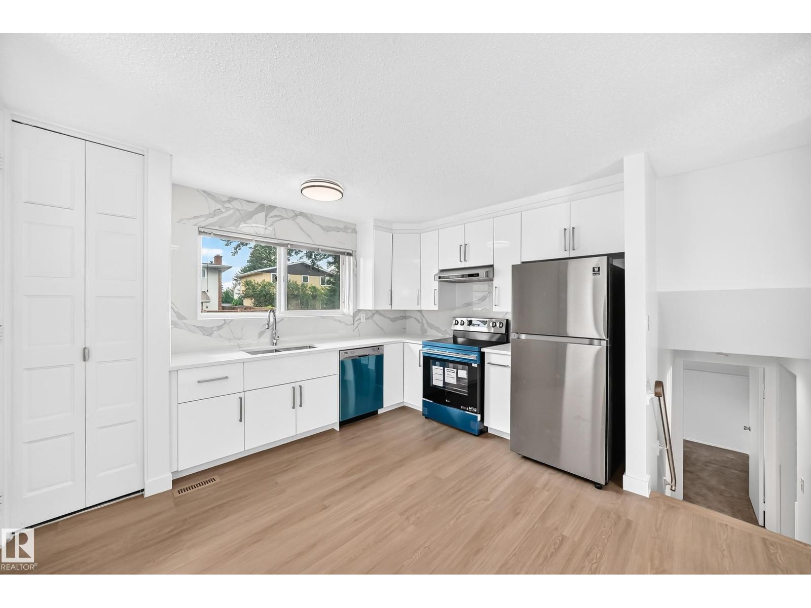 3311 114 ST NW - 11