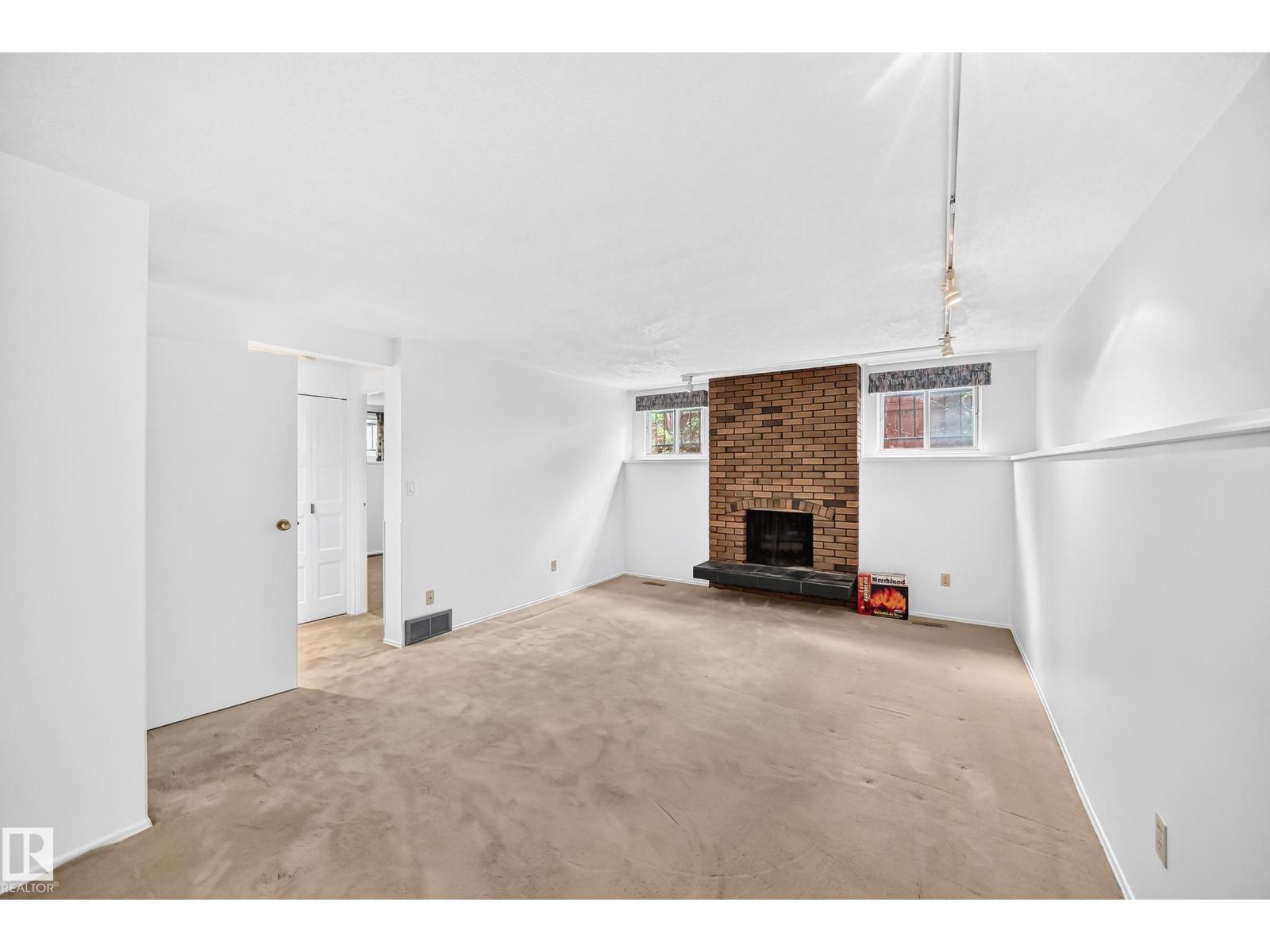 3311 114 ST NW - 27