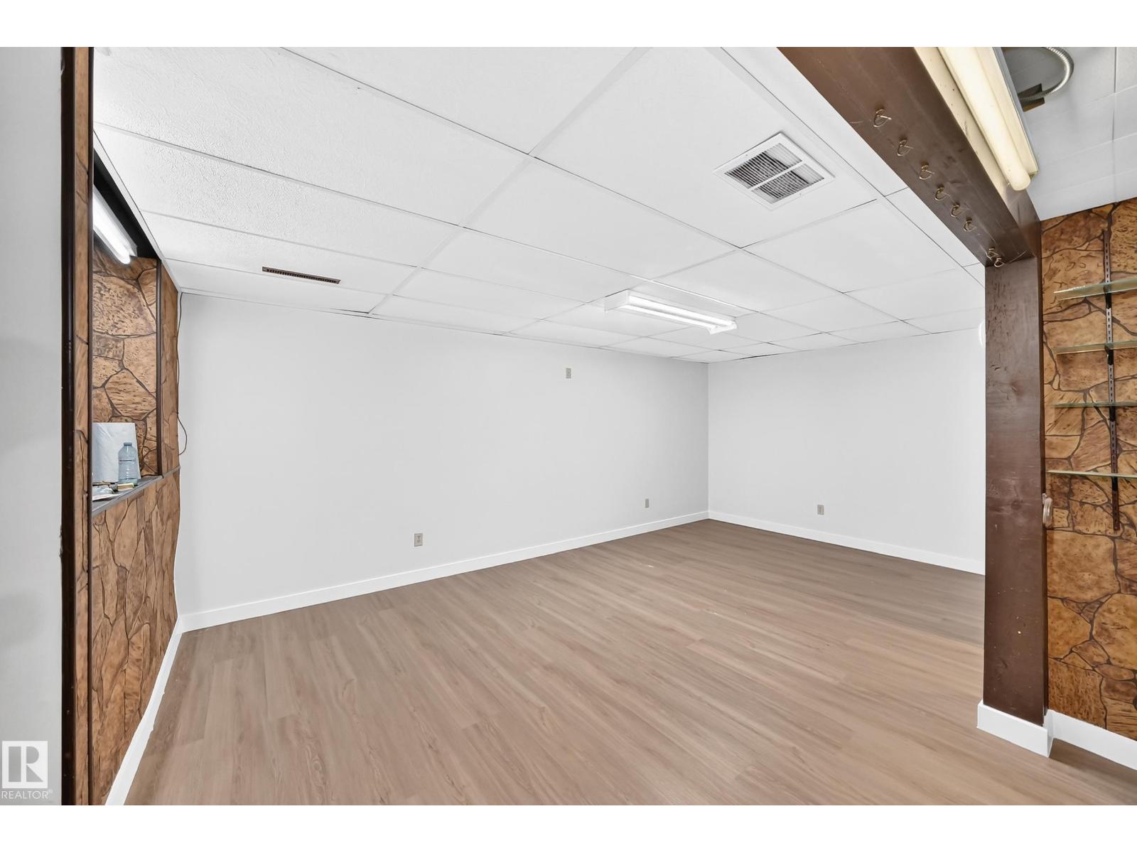 3311 114 ST NW - 34