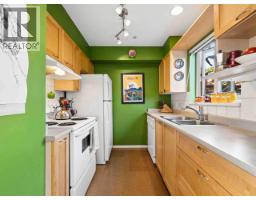 13 2389 Charles Street, Vancouver, BC V5L5G4 Photo 11