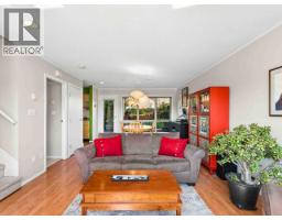 13 2389 Charles Street, Vancouver, BC V5L5G4 Photo 12