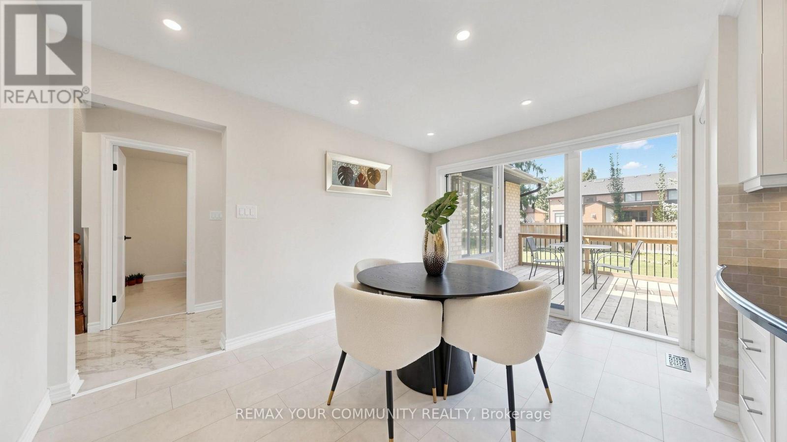 170 GARDEN AVENUE - 17